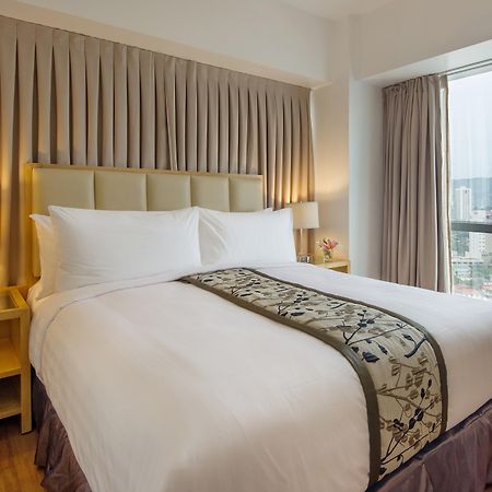 Quest Serviced Residences Cebu Exterior foto