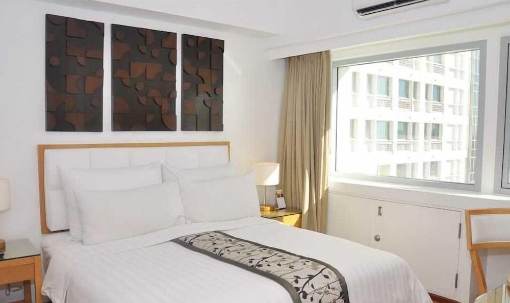 Quest Serviced Residences Cebu Exterior foto