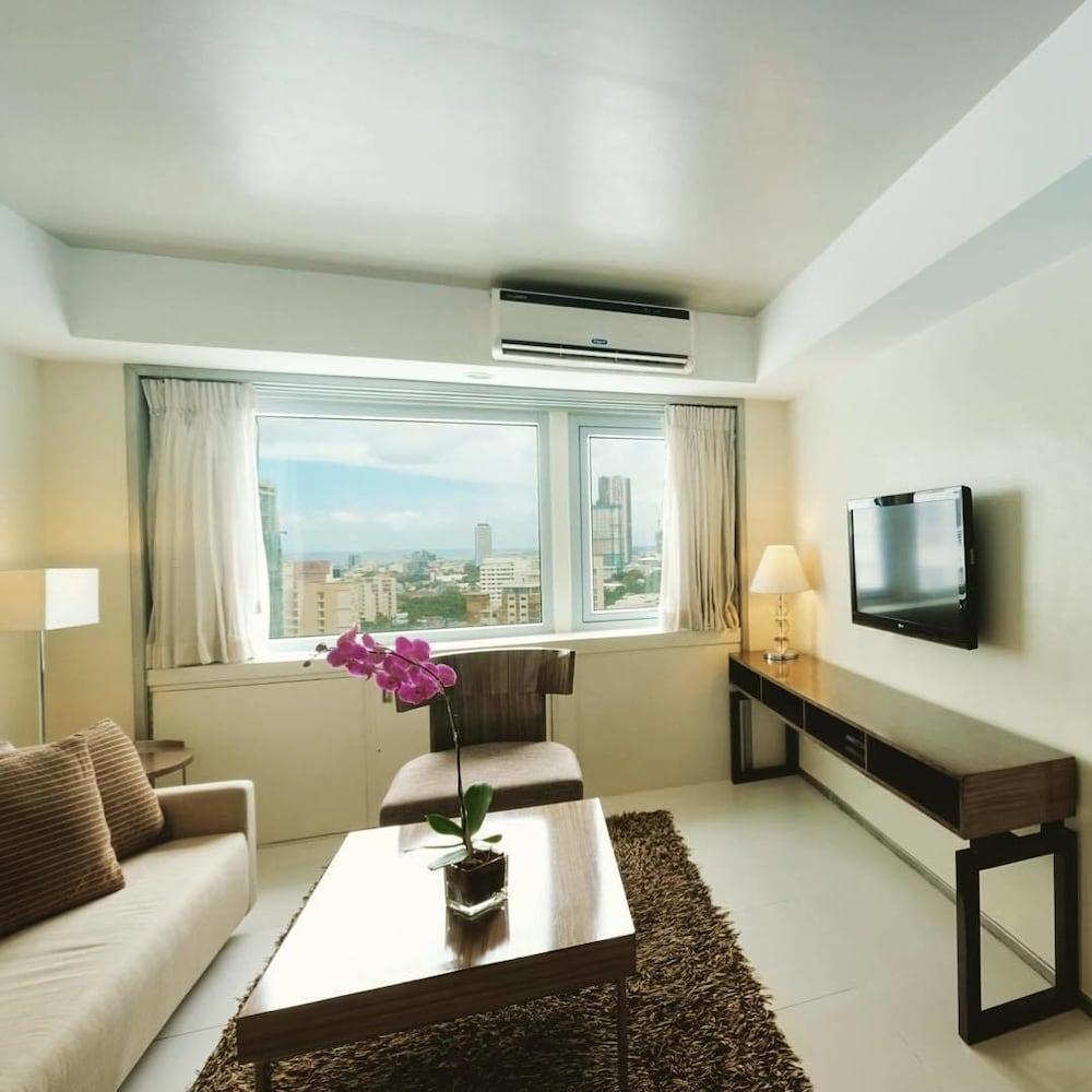 Quest Serviced Residences Cebu Exterior foto